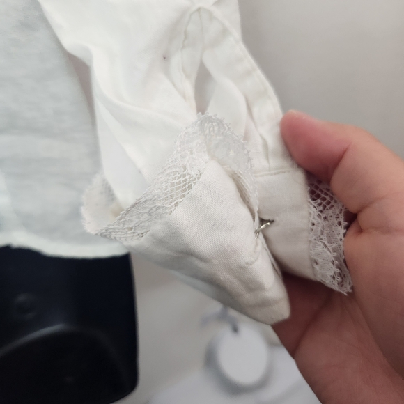 JG Hook Vintage 80s White Lace Trim Romantic Button Down Shirt - Picture 5 of 13